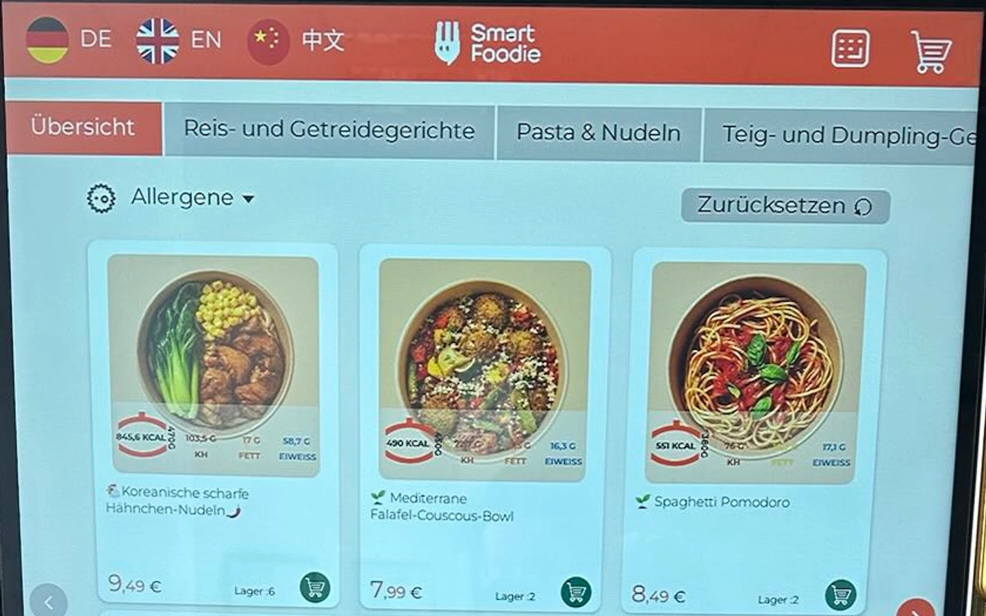 Digitale Gerichteauswahl auf dem SmartFoodie Touchscreen